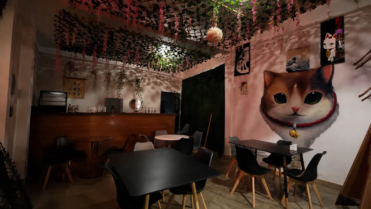 ภายในของ Neko Café
